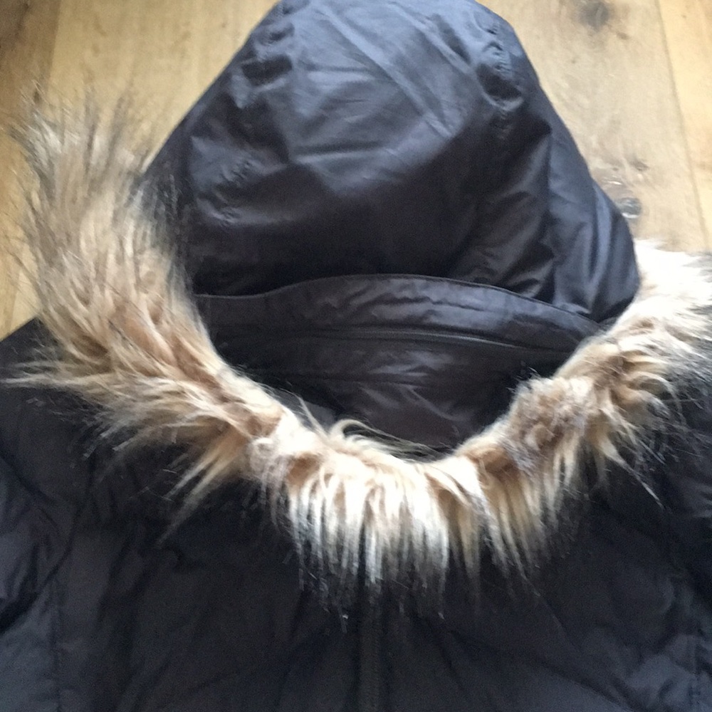Women’s Marmot Coat - Puffy Winter Warm - Picture 4 of 7